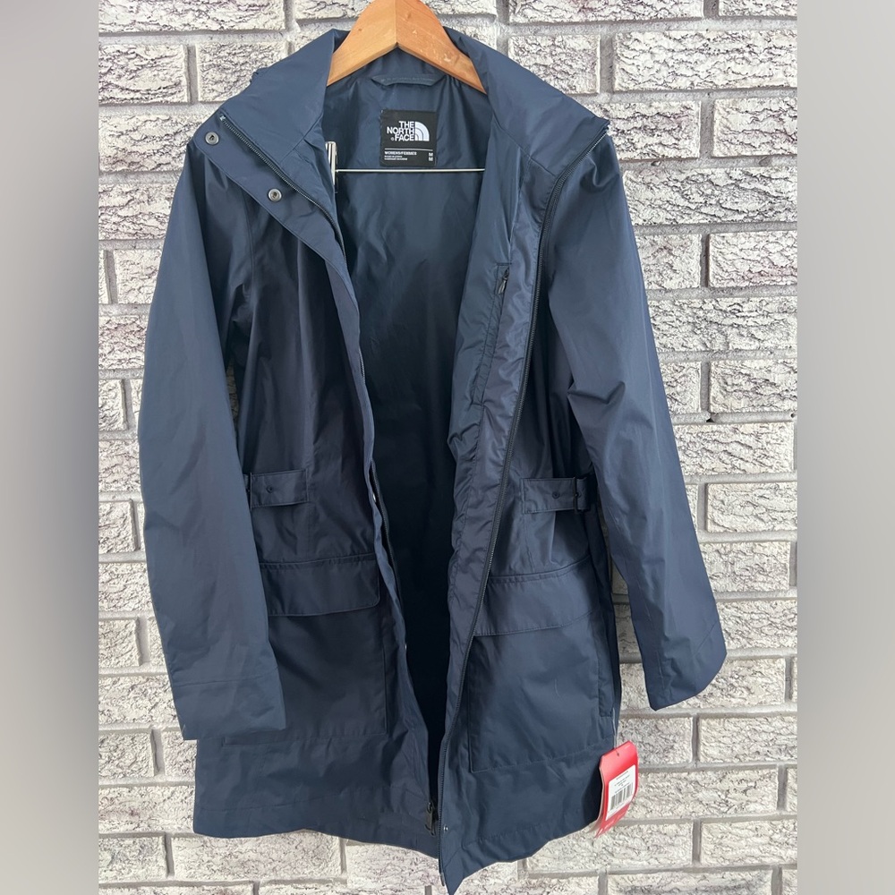 SOLD NWT The North Face Women's Tomales Bay Hooded Rain Jacket - Picture 10 of 10